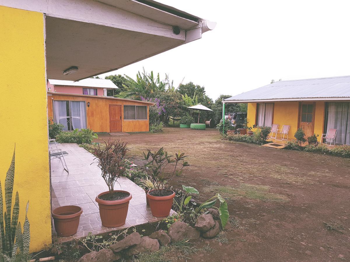 Cabana Tongariki Hanga Roa Exterior foto